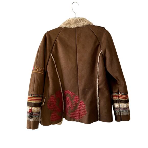 Desigual Festival Embroidered Faux Suede Shearling Boho Jacket Medium EUC - Picture 4 of 11